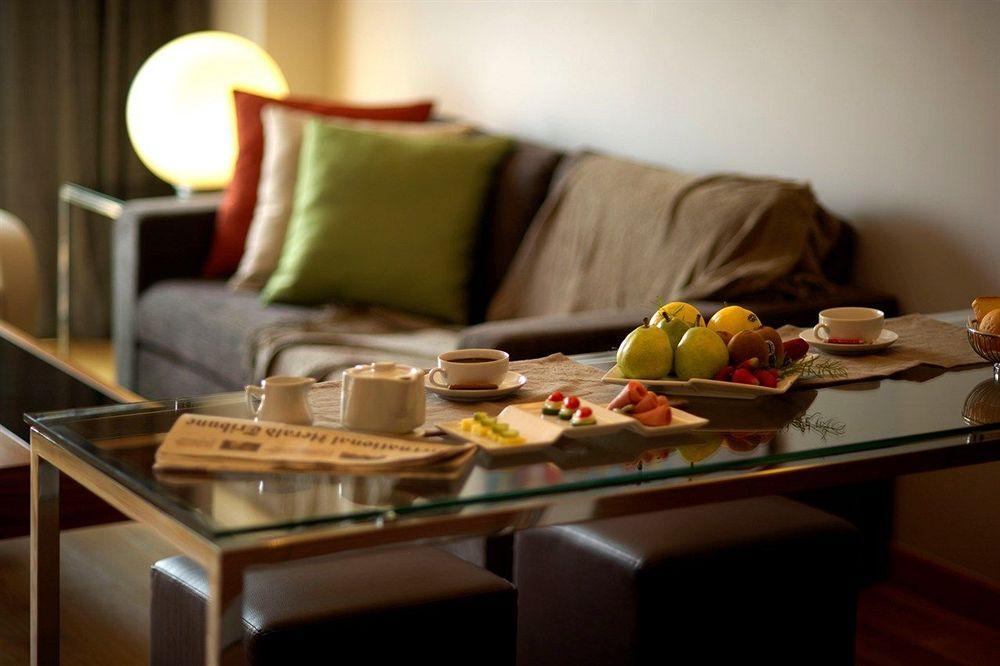 Parktower Suites Бейрут Екстериор снимка