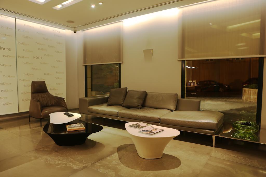 Parktower Suites Бейрут Екстериор снимка