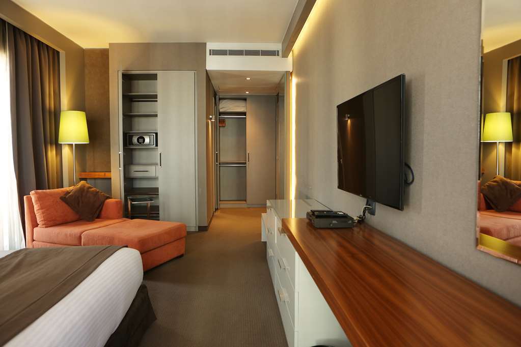 Parktower Suites Бейрут Стая снимка